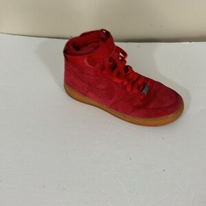 Nike Air Force 1 One High Suede University Red Size 7.5 749266-601